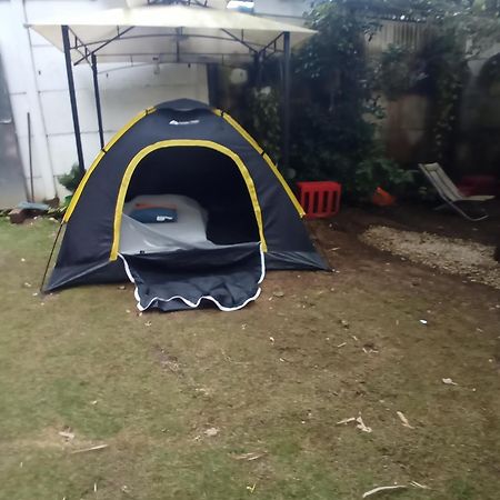 Hogar Tico-Estadounidense Cerca De Aeropuerto 阿拉胡埃拉 外观 照片